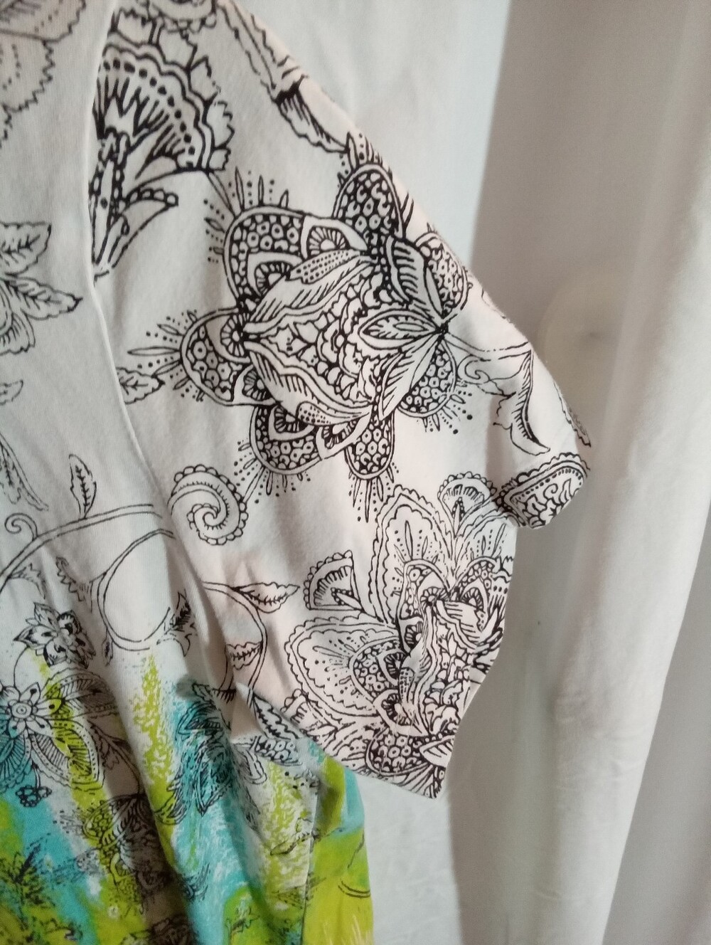 Alfani White Short Sleeve Top with Green, Blue & Purple Print L - Picture 4 of 5
